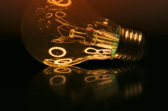 How Does Mansa Bluetooth Bulb Transform Your Everyday Lighting?